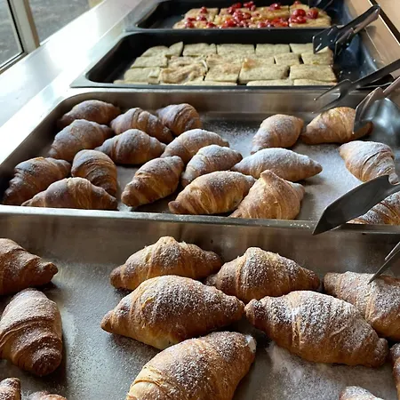 Rivadoro-spiaggia Ombrellone E Lettini-piscina-parcheggio