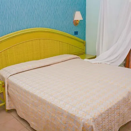Rivadoro-spiaggia Ombrellone E Lettini-piscina-parcheggio Ξενοδοχείο