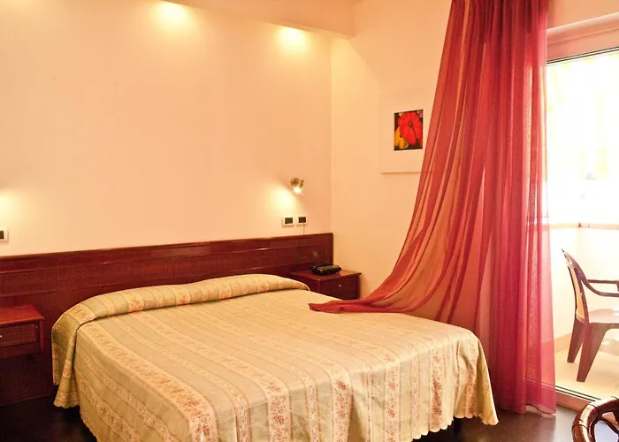 Rivadoro-spiaggia Ombrellone E Lettini-piscina-parcheggio 3* Martinsicuro