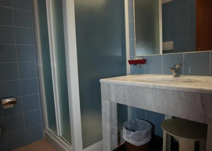 Otel Rivadoro-spiaggia Ombrellone E Lettini-piscina-parcheggio