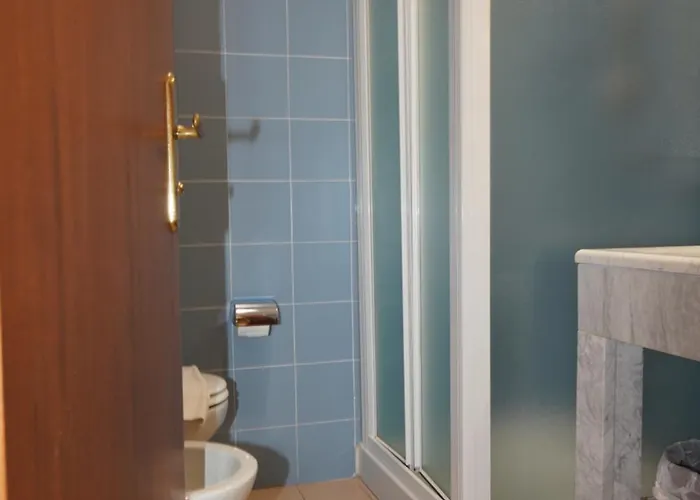 Hotel Rivadoro-spiaggia Ombrellone E Lettini-piscina-parcheggio 3*