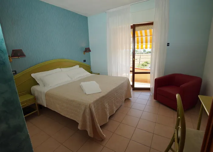 Rivadoro-spiaggia Ombrellone E Lettini-piscina-parcheggio Otel Martinsicuro