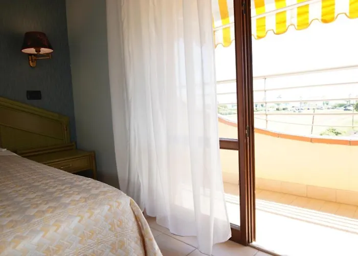 Rivadoro-spiaggia Ombrellone E Lettini-piscina-parcheggio 3*