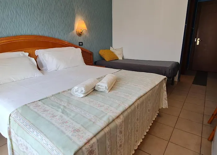 Rivadoro-spiaggia Ombrellone E Lettini-piscina-parcheggio Hotel