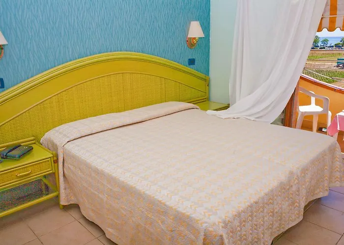 Rivadoro-spiaggia Ombrellone E Lettini-piscina-parcheggio Hotel