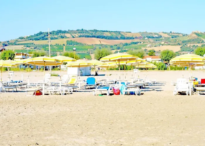 Rivadoro-spiaggia Ombrellone E Lettini-piscina-parcheggio Otel Martinsicuro