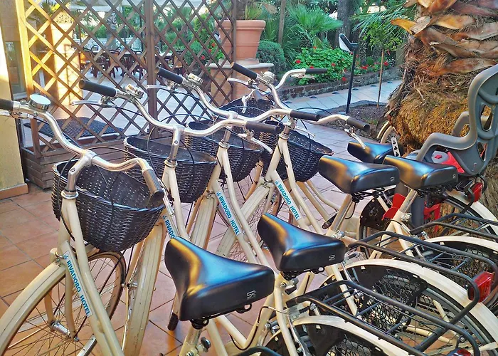 Rivadoro-spiaggia Ombrellone E Lettini-piscina-parcheggio 3* Martinsicuro